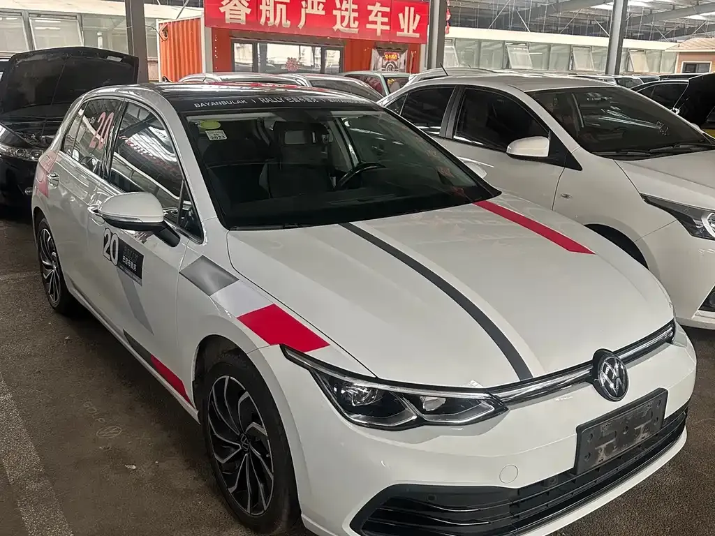 Volkswagen Golf 2021 из CN, фото 4