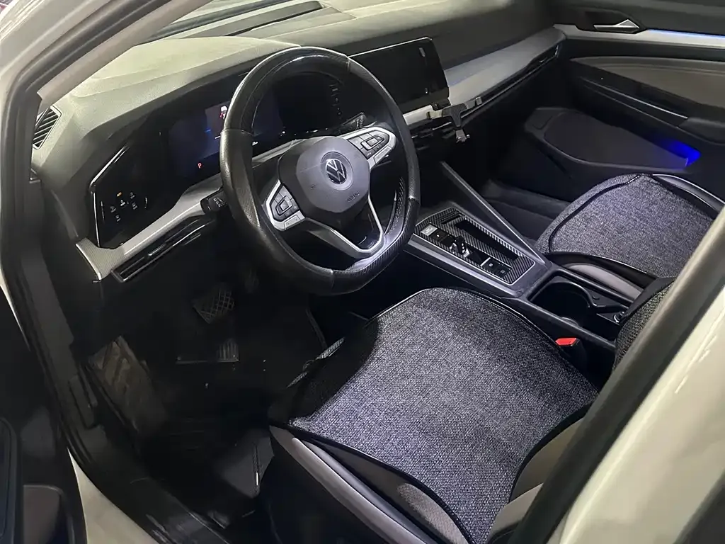 Volkswagen Golf 2021 из CN, фото 7