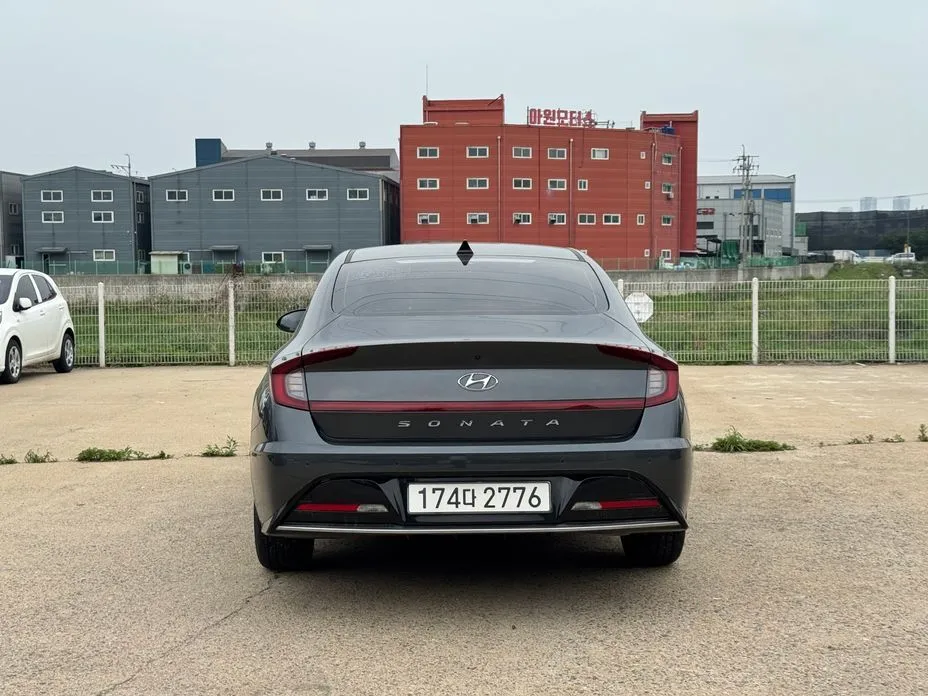 Hyundai Sonata 2023 из KR, фото 6