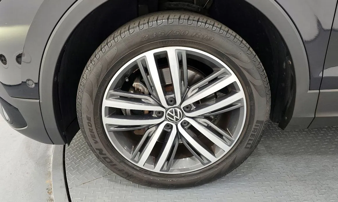 Volkswagen Tiguan 2023 из KR, фото 7