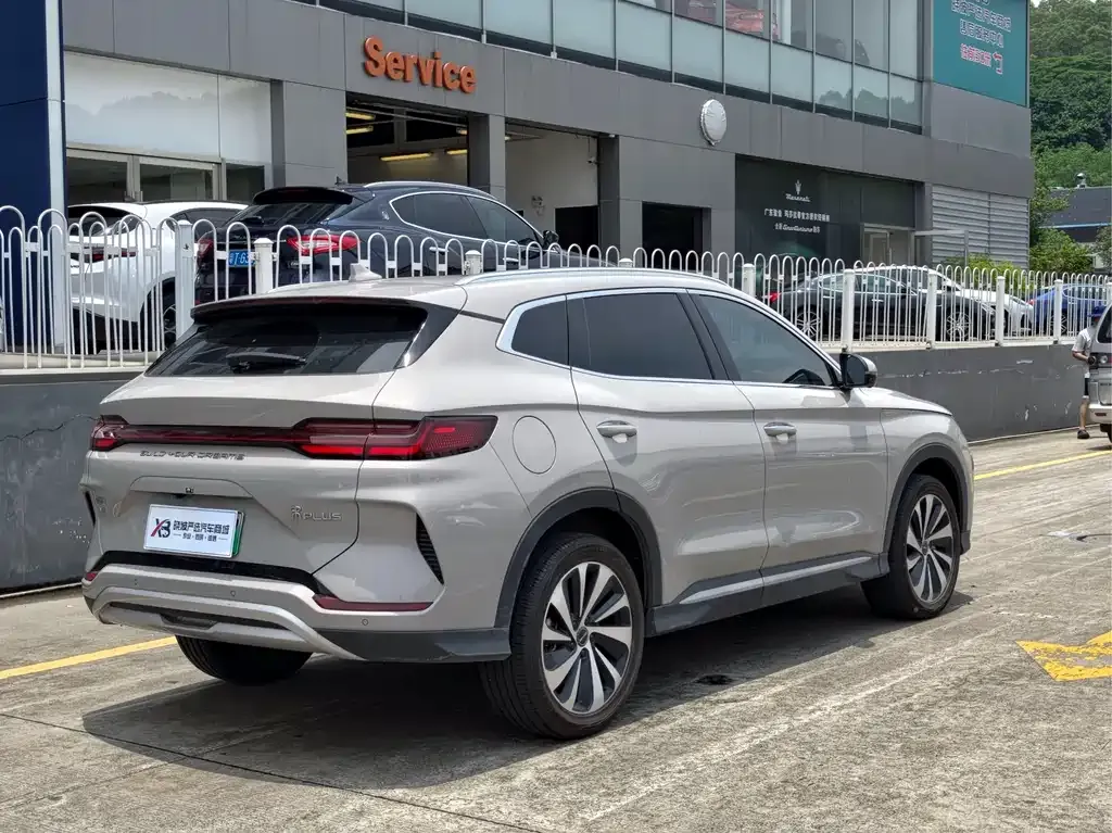 BYD PLUS New Energy — фото 10