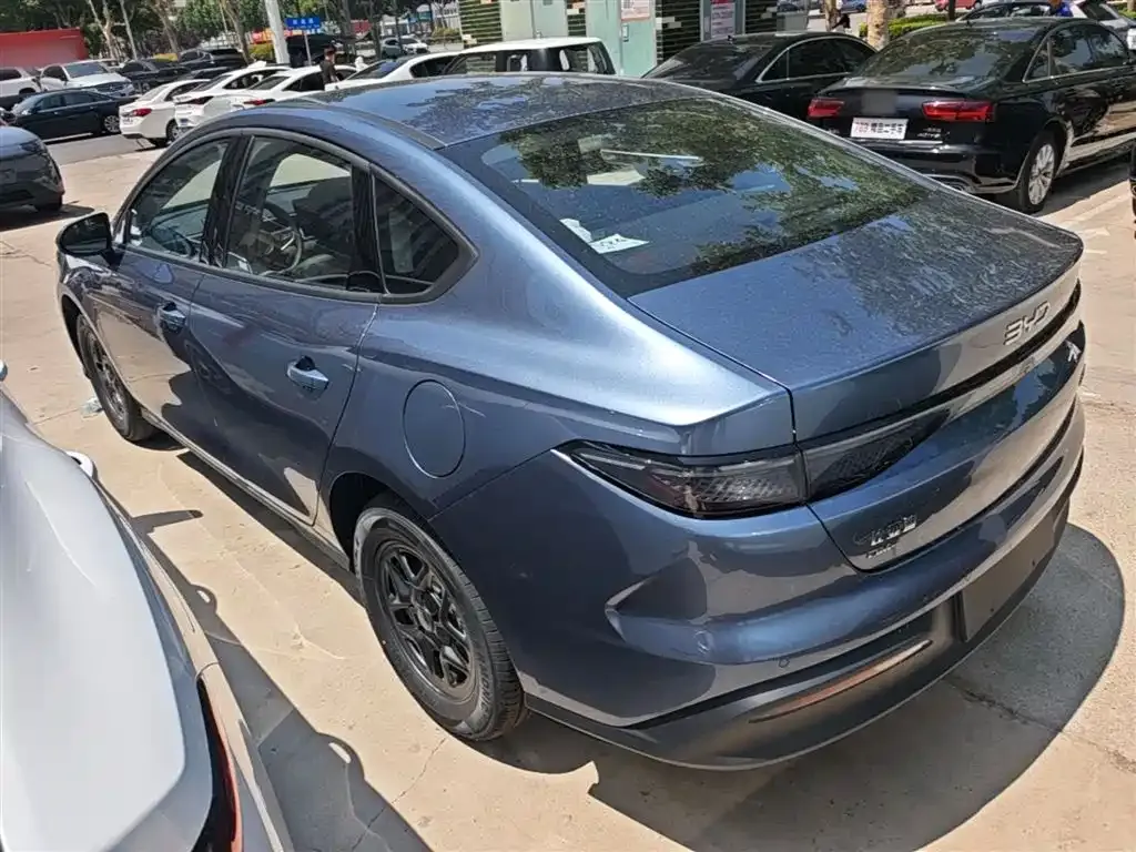 BYD Seal 05 DM-i 2026 из CN, фото 4