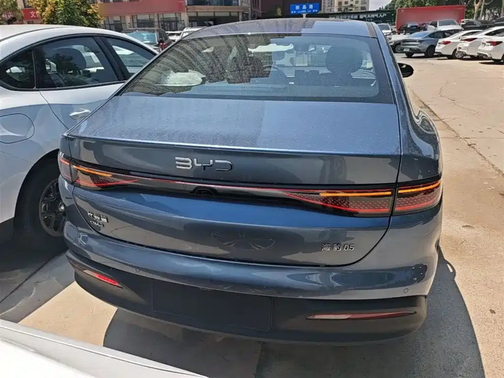 BYD Seal 05 DM-i 2026 из CN, фото 8