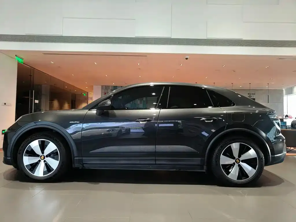 Porsche Macan EV 2025 из CN, фото 8