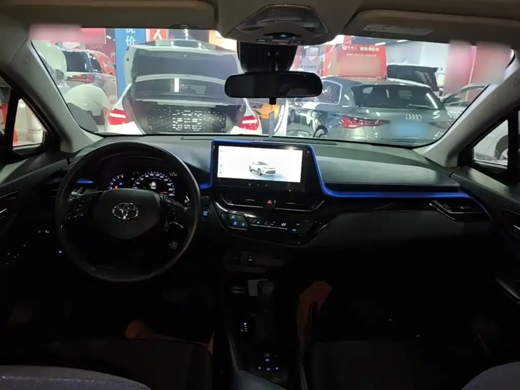 Toyota C-HR 2023 из CN, фото 7