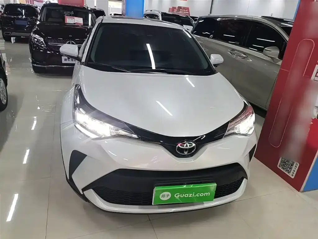 Toyota C-HR 2023 из CN, фото 5