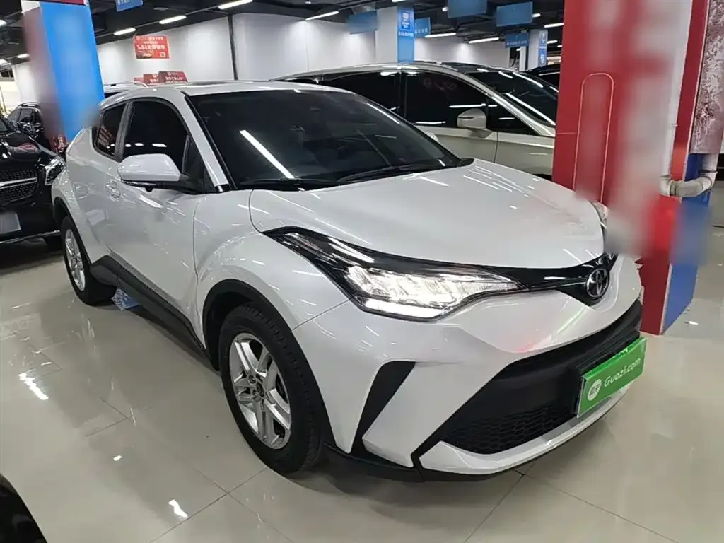 Toyota C-HR 2023 из CN, фото 8