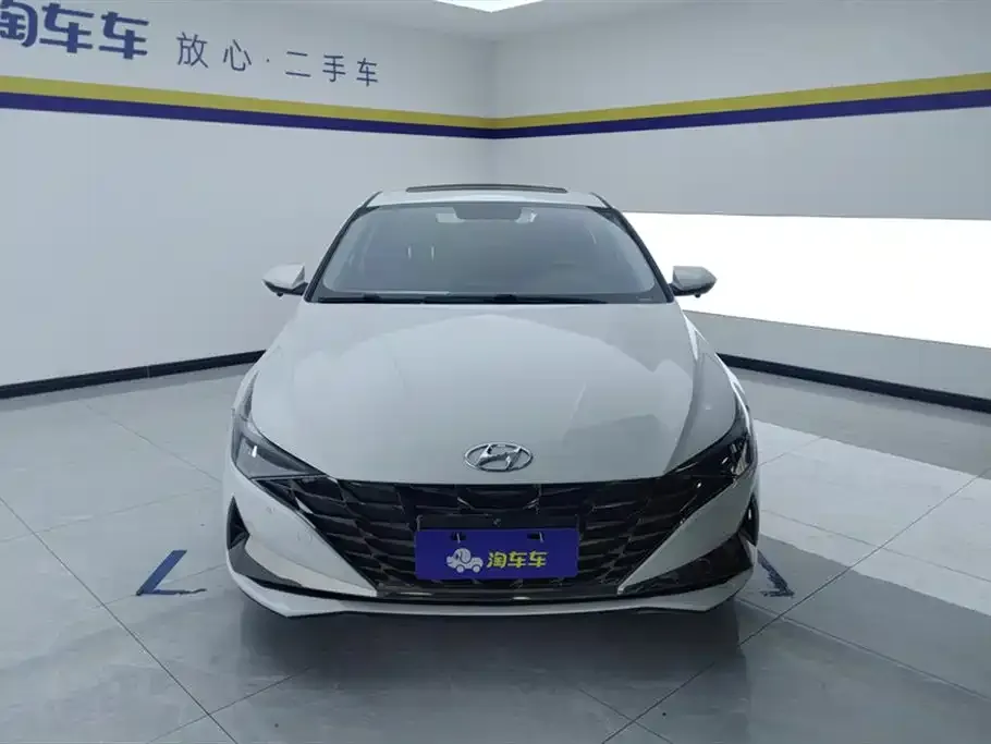 Hyundai Elantra 2023 из CN, фото 8