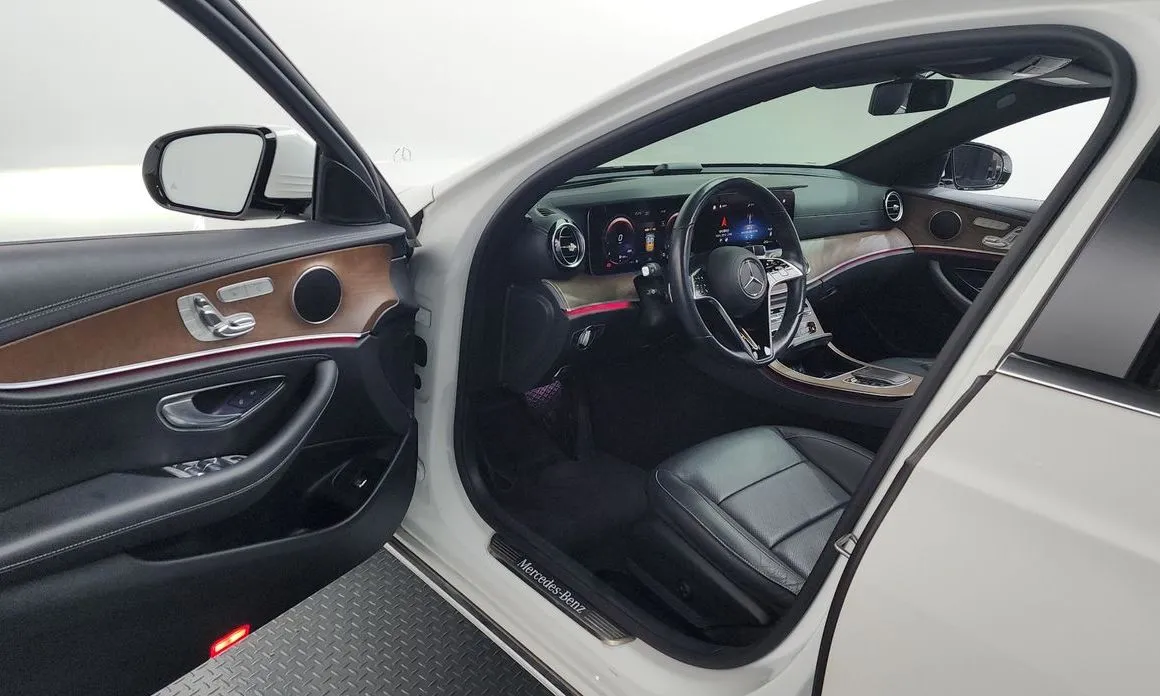 Mercedes-Benz E-Class 2021 из KR, фото 7