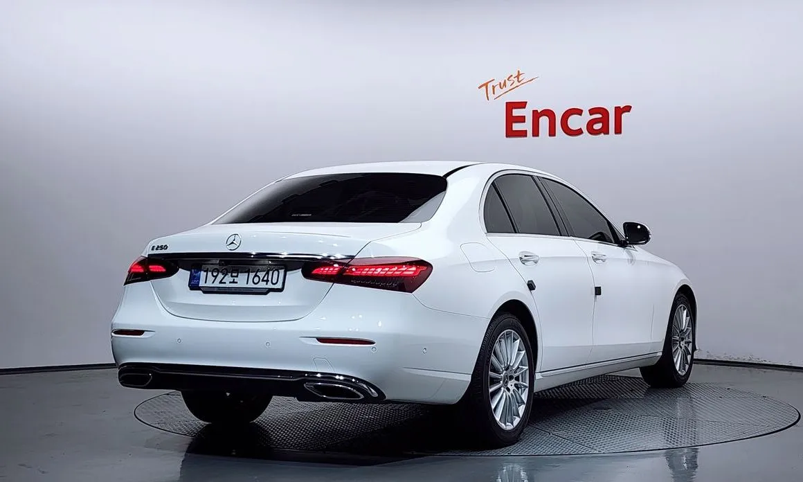Mercedes-Benz E-Class 2021 из KR, фото 6