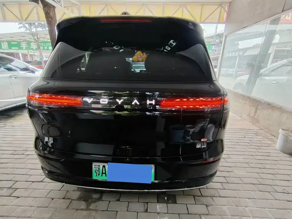 VOYAH Lantu Taishan 2026 из CN, фото 7