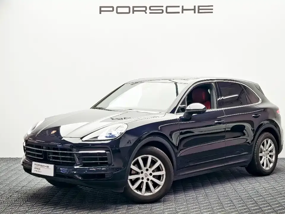 Porsche Cayenne — фото 1