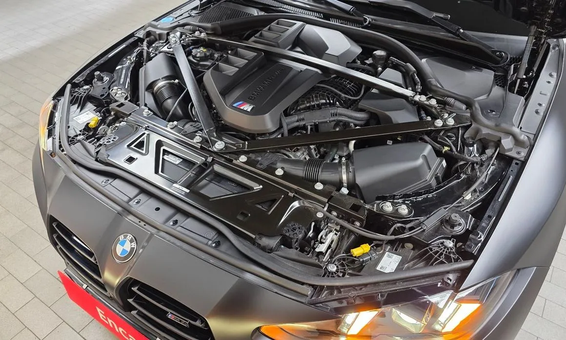 BMW M4 — фото 10