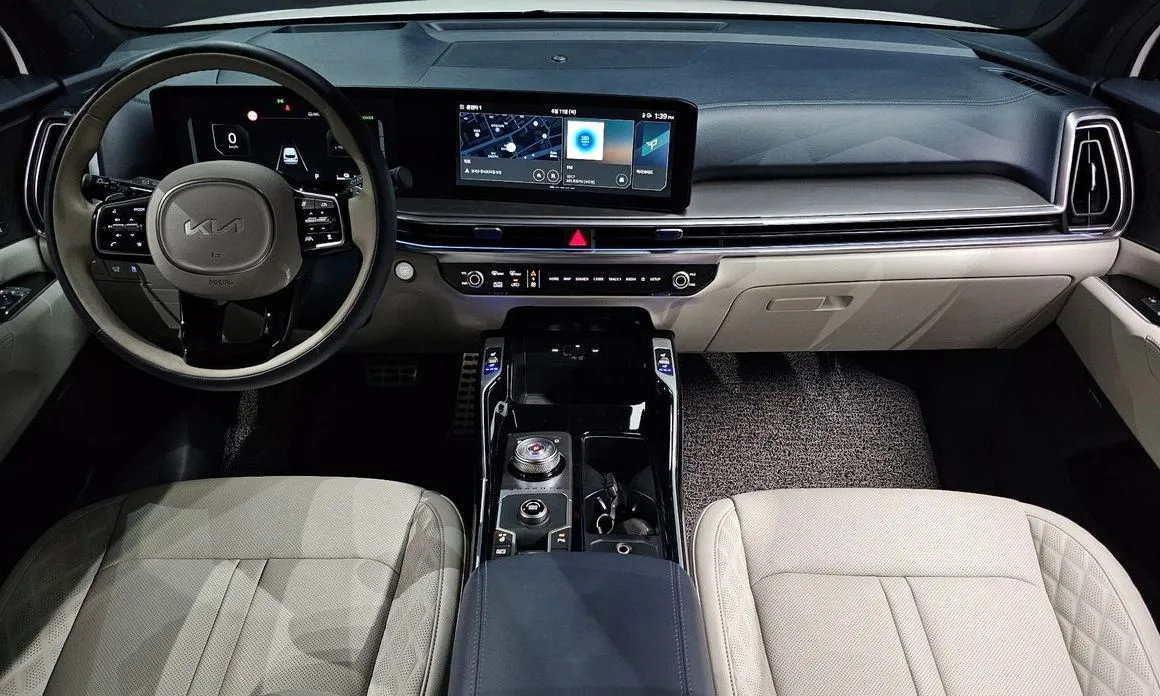 Kia Sorento — фото 7