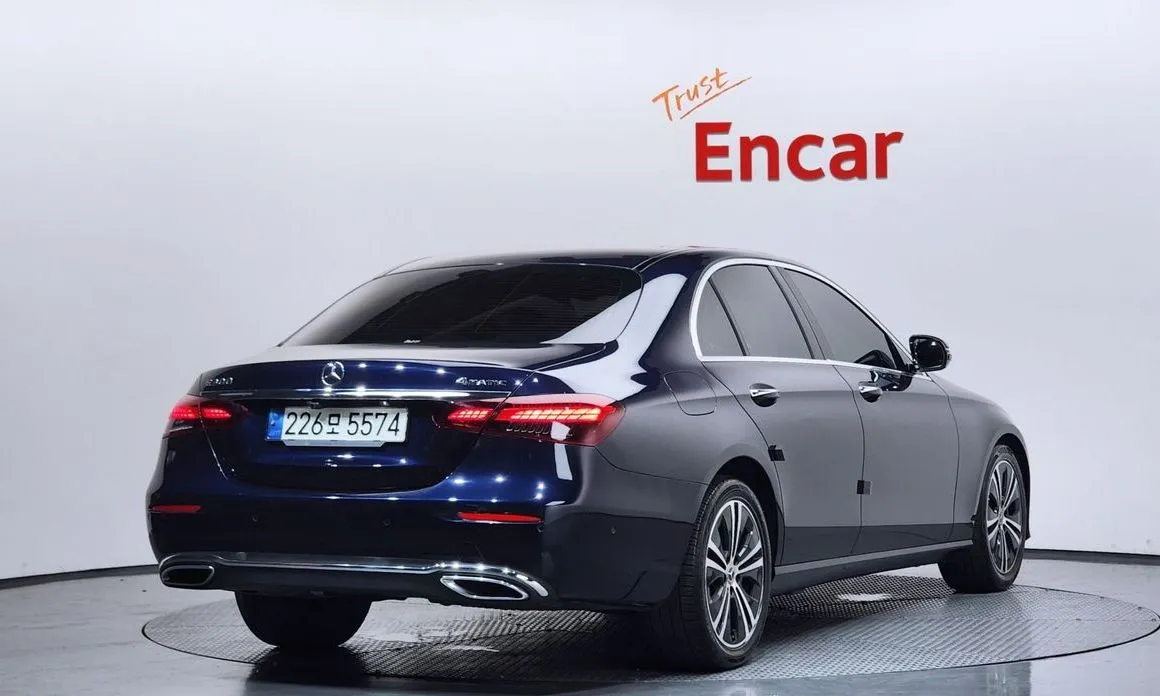 Mercedes-Benz E-Class 2021 из KR, фото 2
