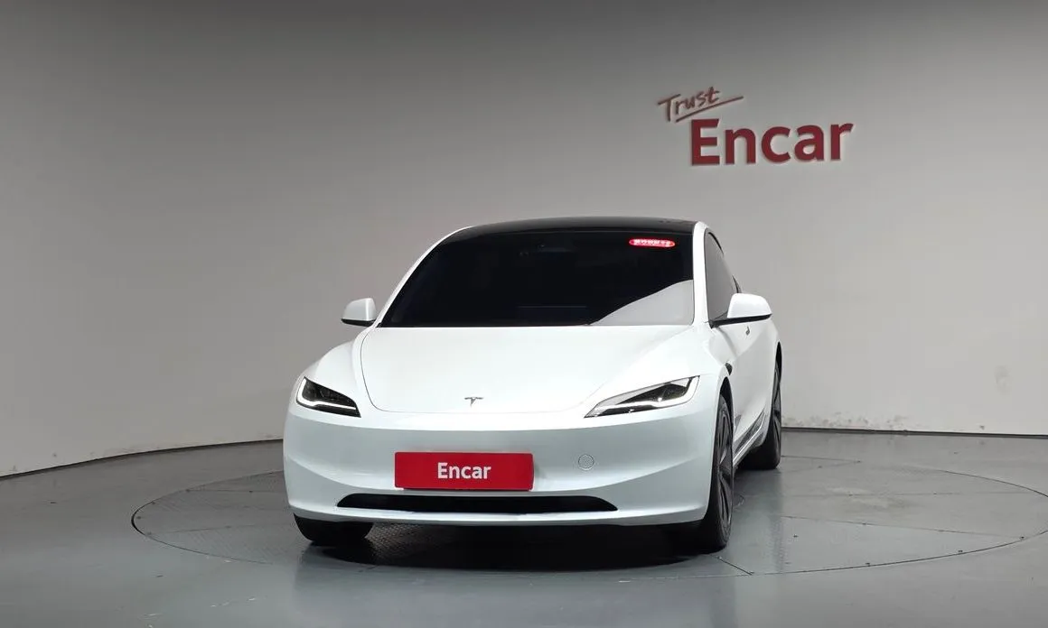 Tesla Model 3 — фото 6