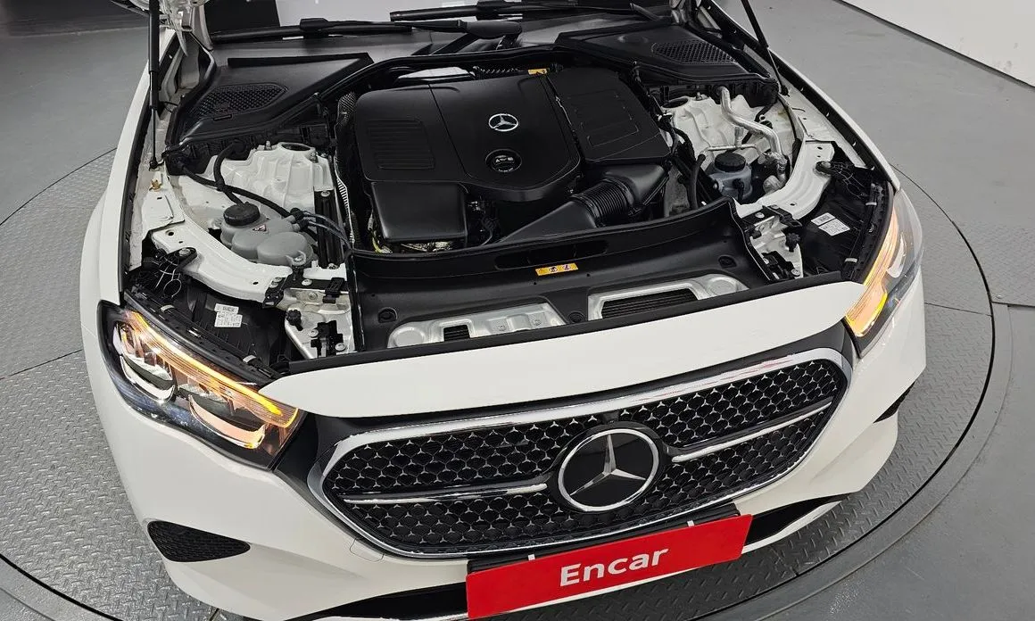 Mercedes-Benz E-Class 2025 из KR, фото 9