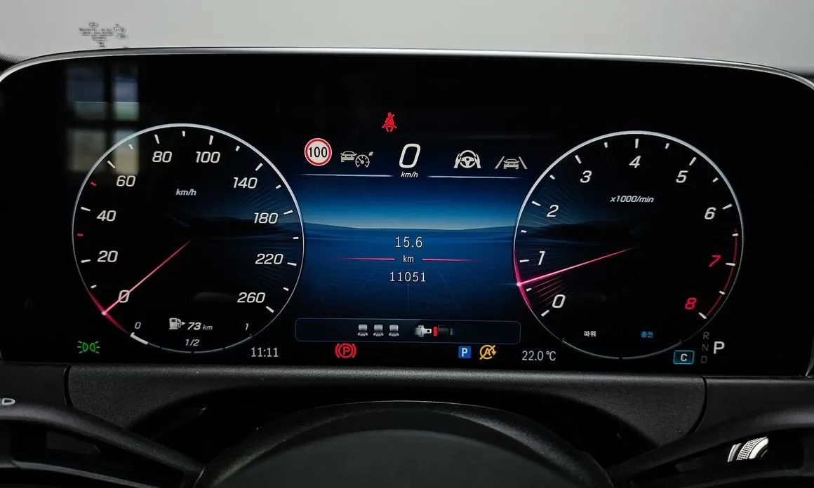 Mercedes-Benz E-Class 2025 из KR, фото 5