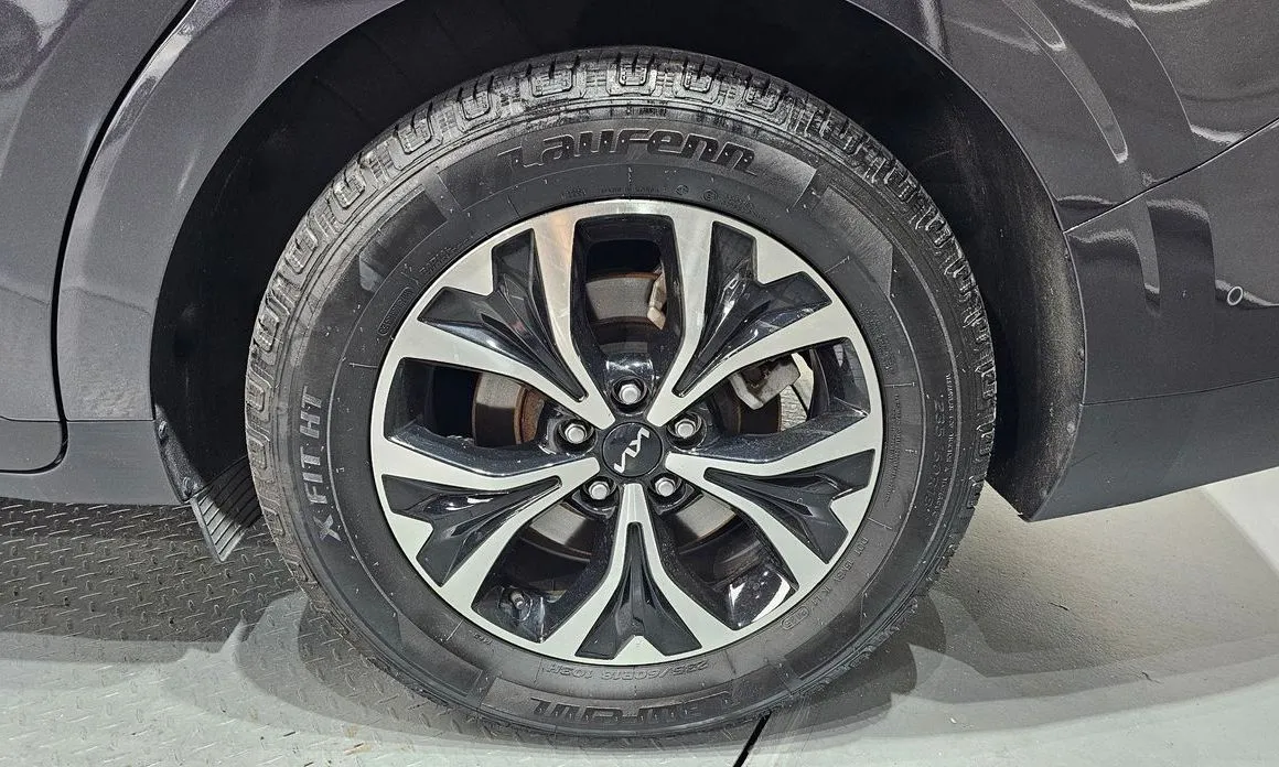 Kia Carnival 2023 из KR, фото 5