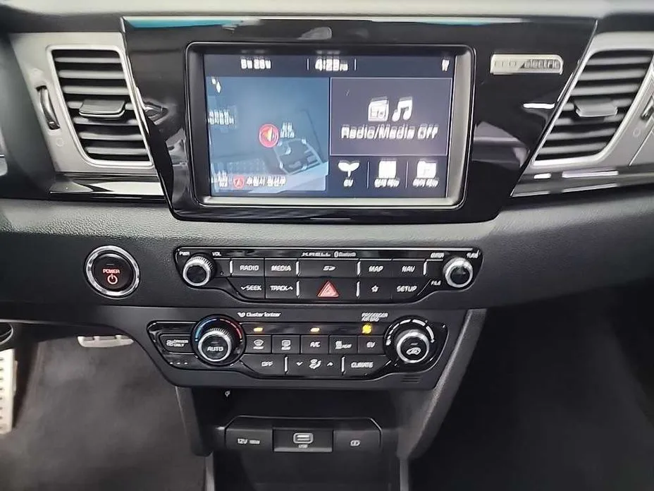 Kia Niro 2021 из KR, фото 8