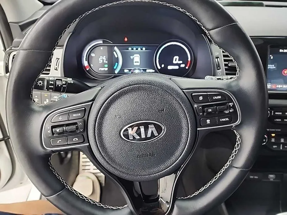 Kia Niro 2021 из KR, фото 7