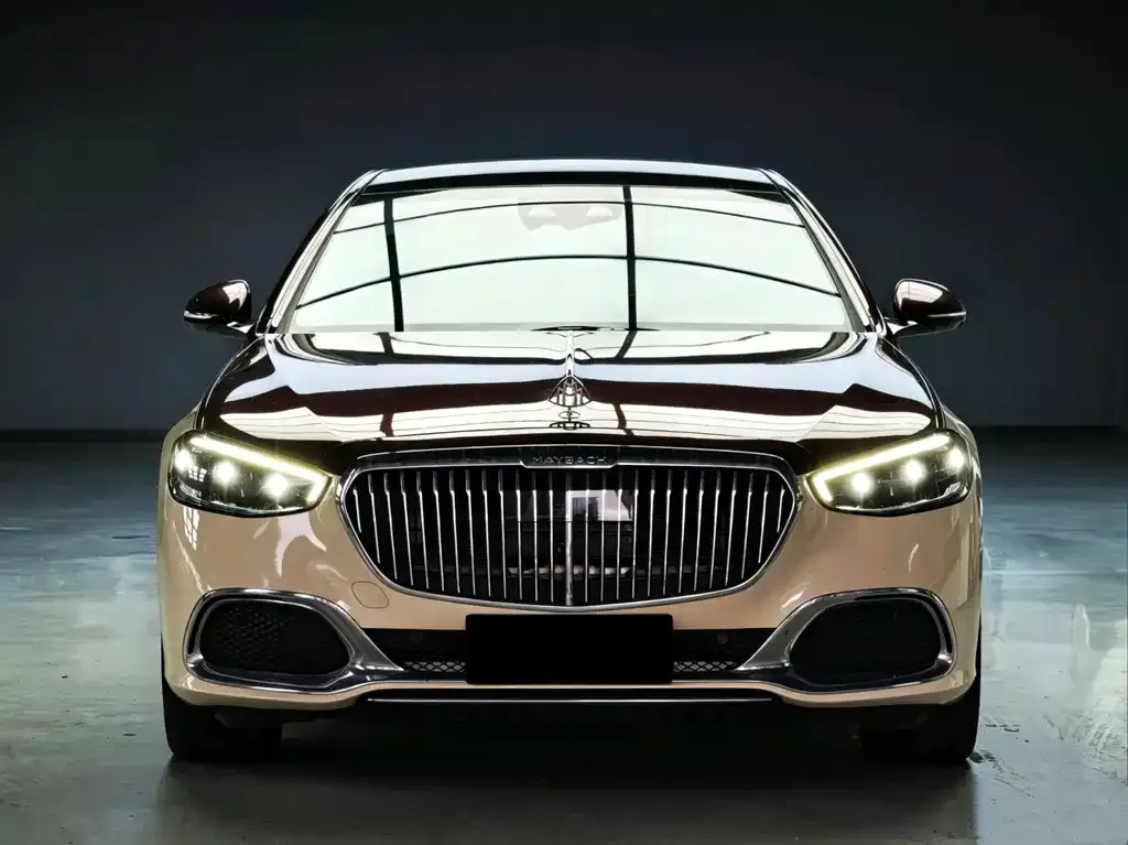 Mercedes-Benz S-Class — фото 1