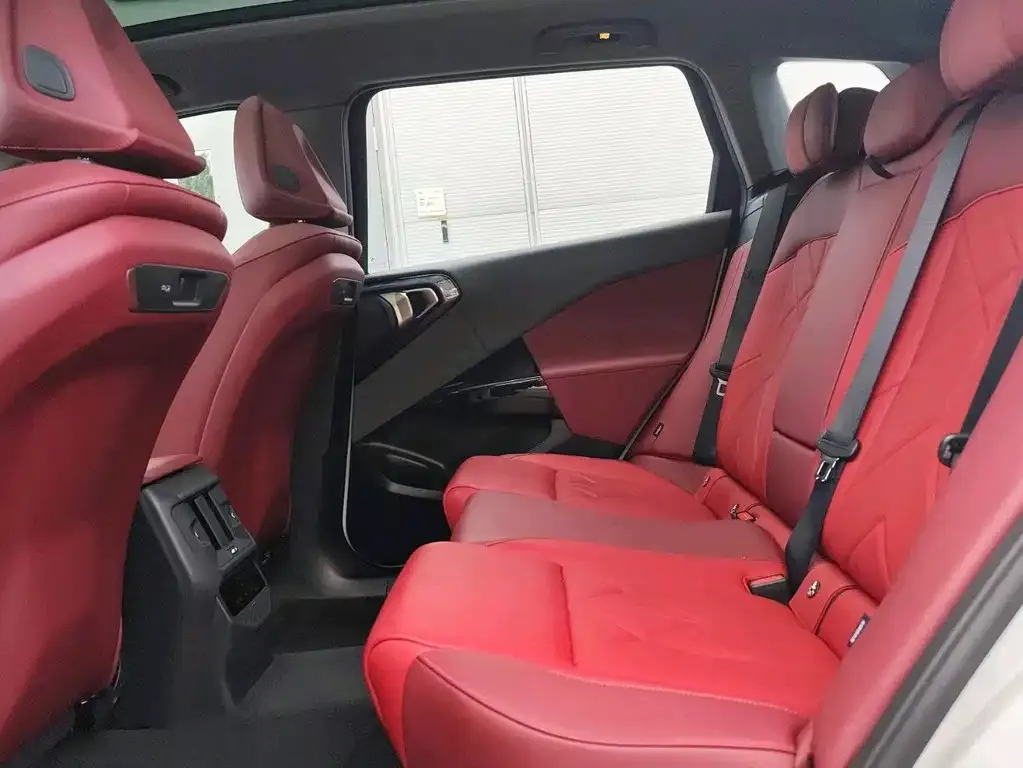 BMW X3 2025 из CN, фото 5