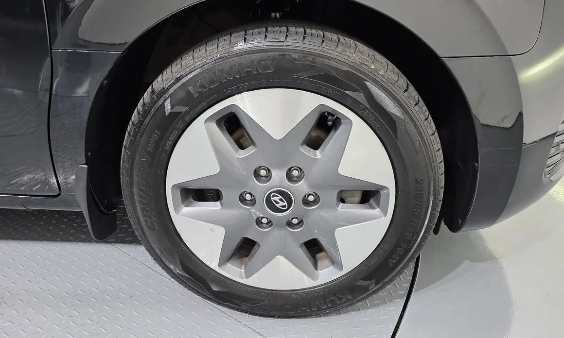 Hyundai Staria — фото 4