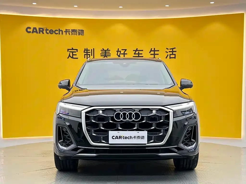 Audi Q7 — фото 7