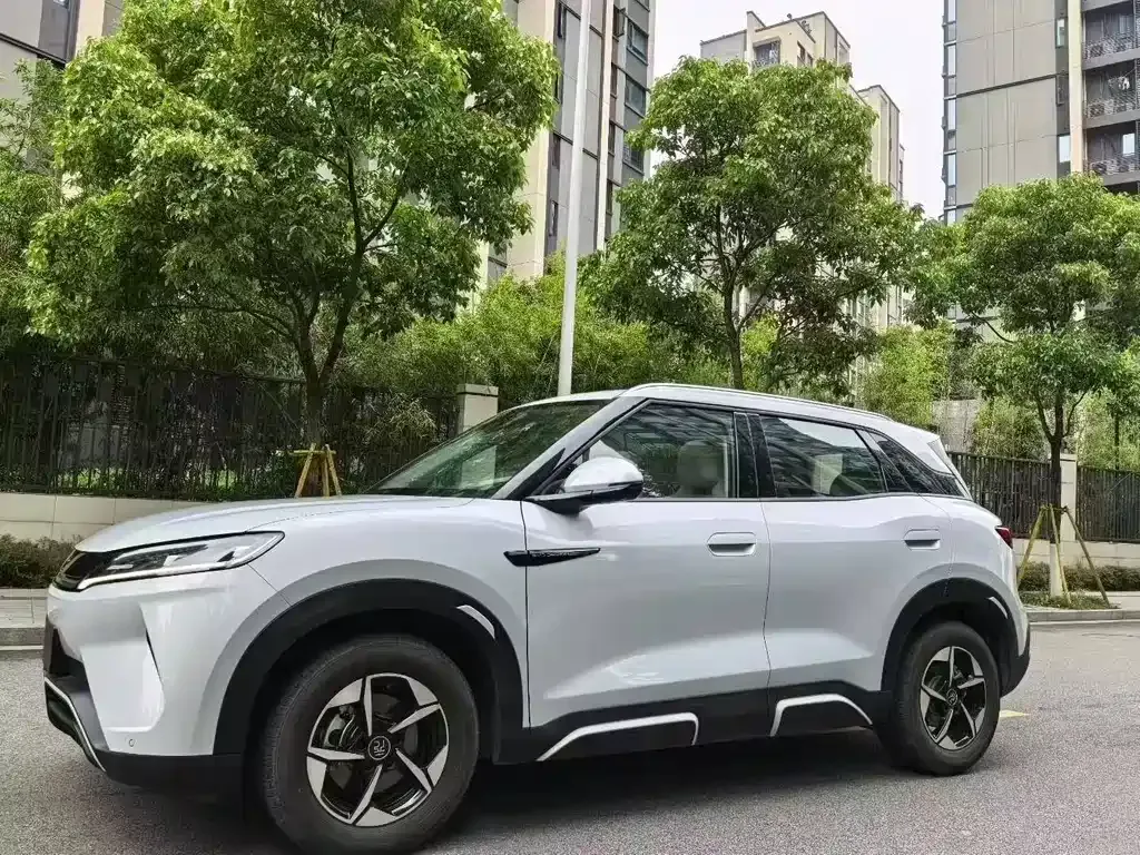 BYD Yuan UP — фото 1