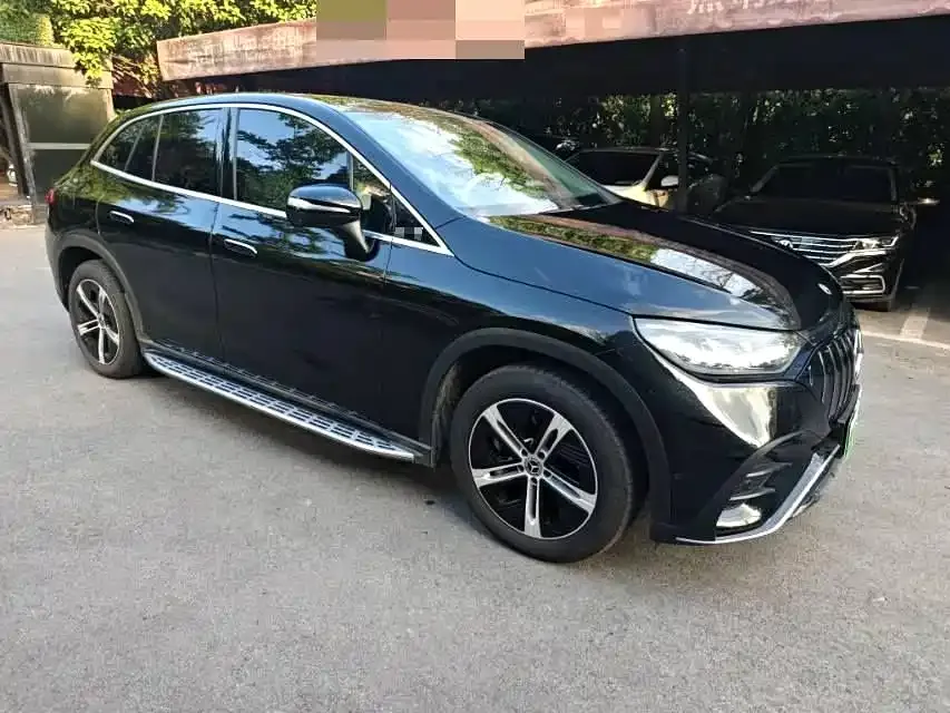 Mercedes-Benz EQE SUV — фото 5