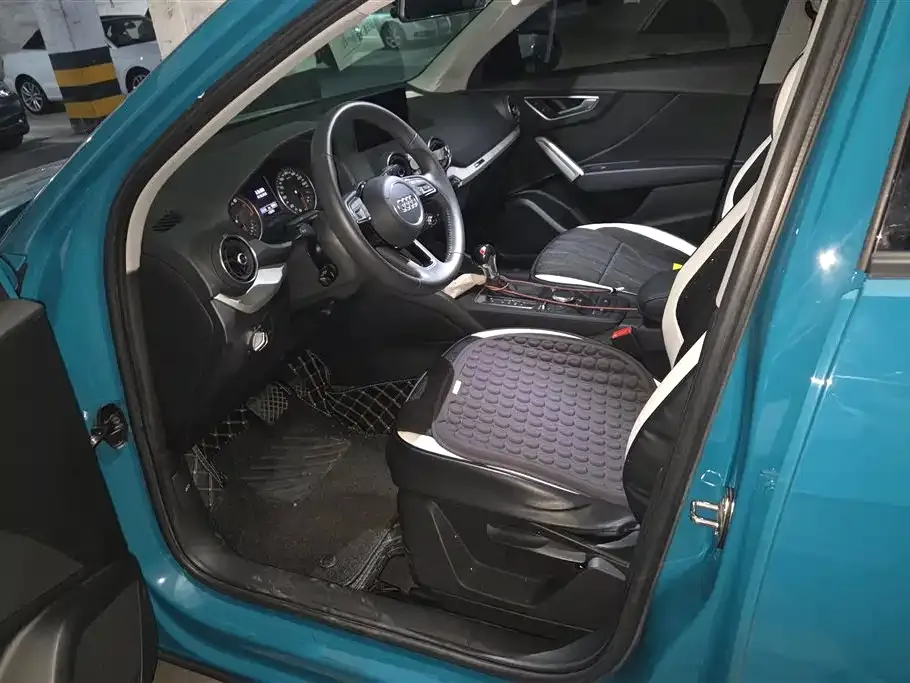 Audi Q2L 2021 из CN, фото 6