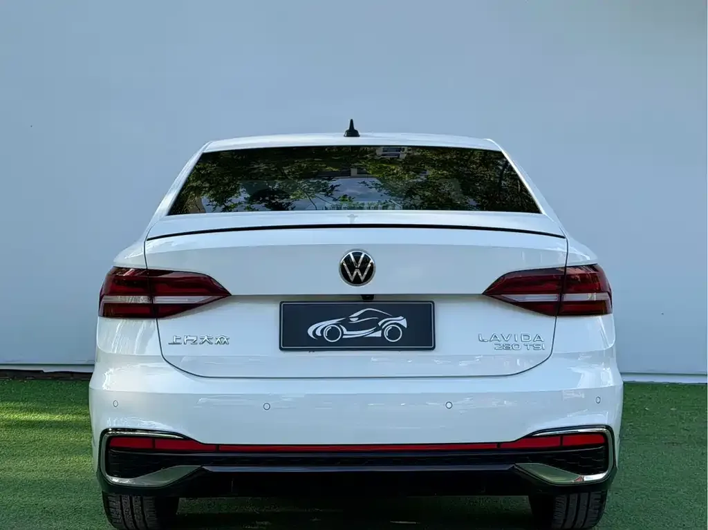 Volkswagen Lavida 2023 из CN, фото 5
