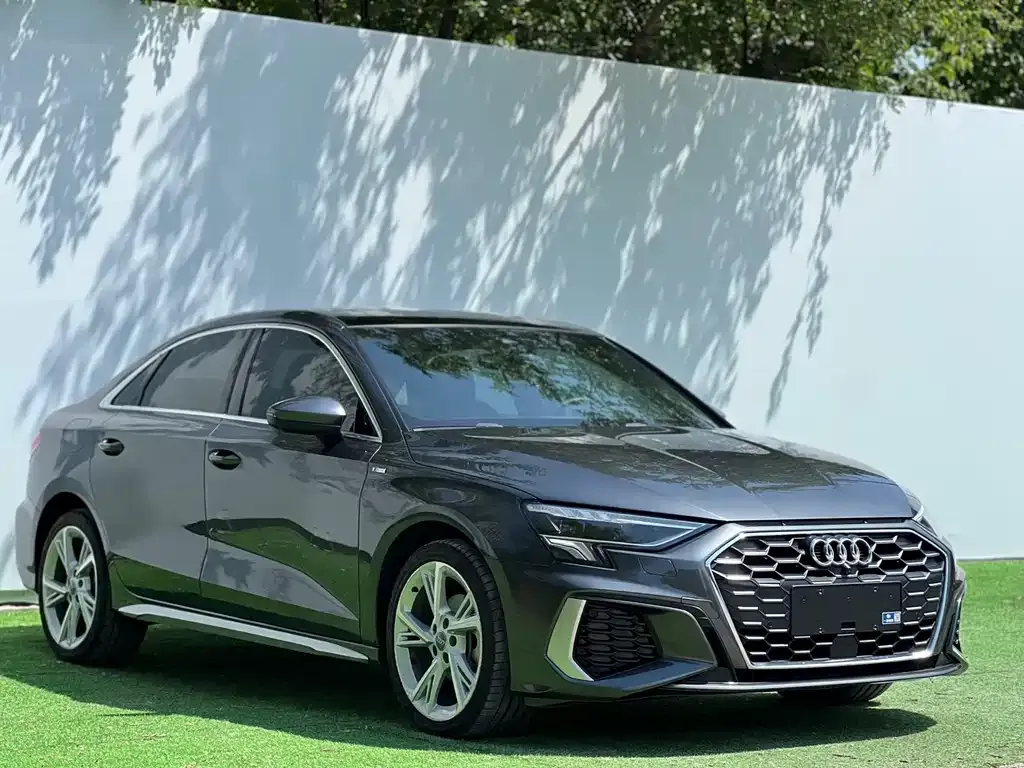 Audi A3 — фото 3