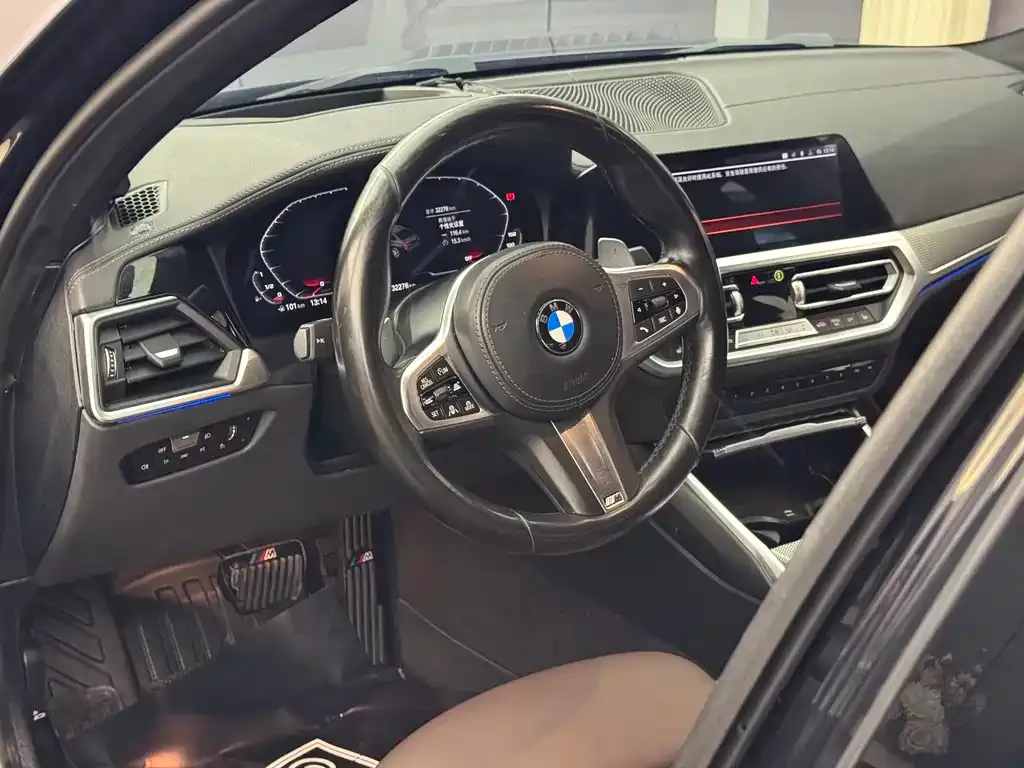 BMW 3 Series 2021 из CN, фото 8