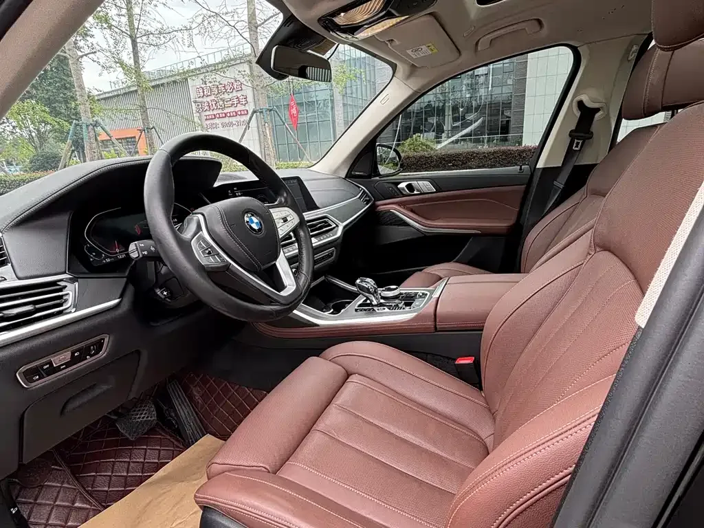 BMW X7 2021 из CN, фото 7