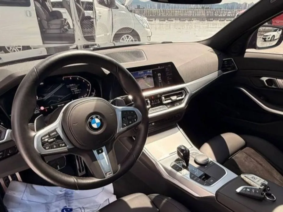 BMW 3-Series 2022 из KR, фото 7