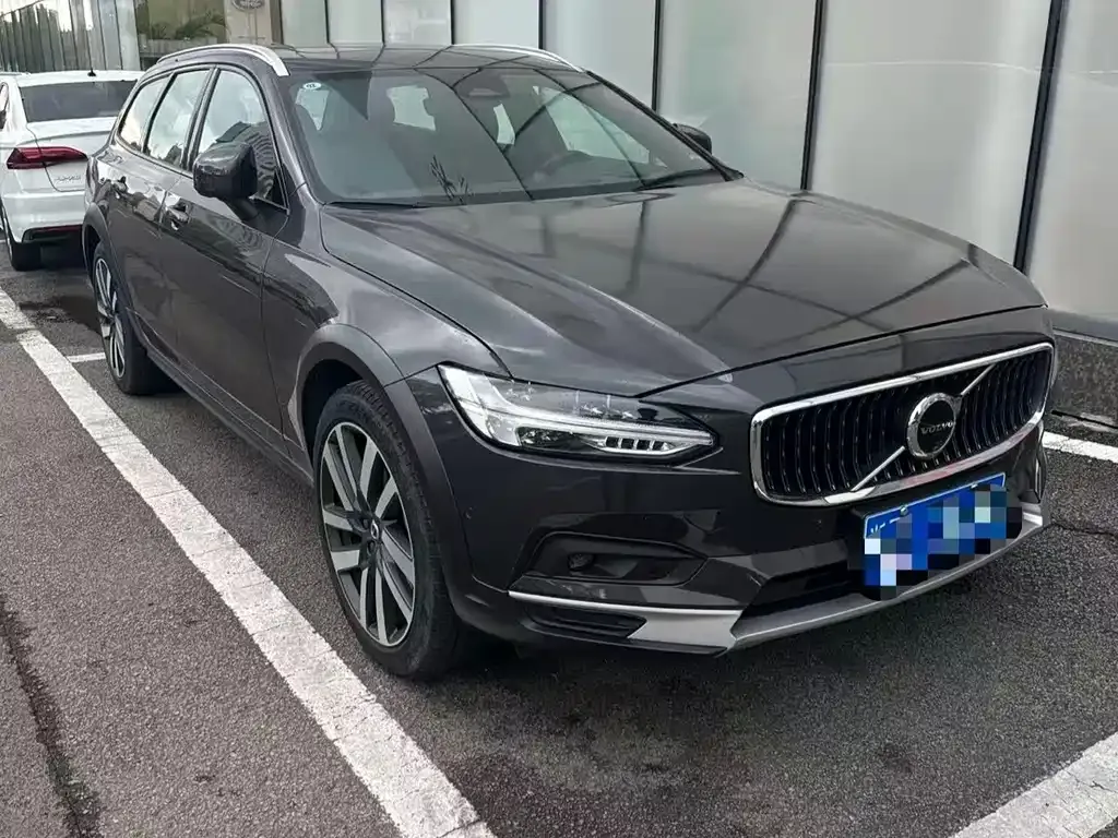 Volvo V90 — фото 8