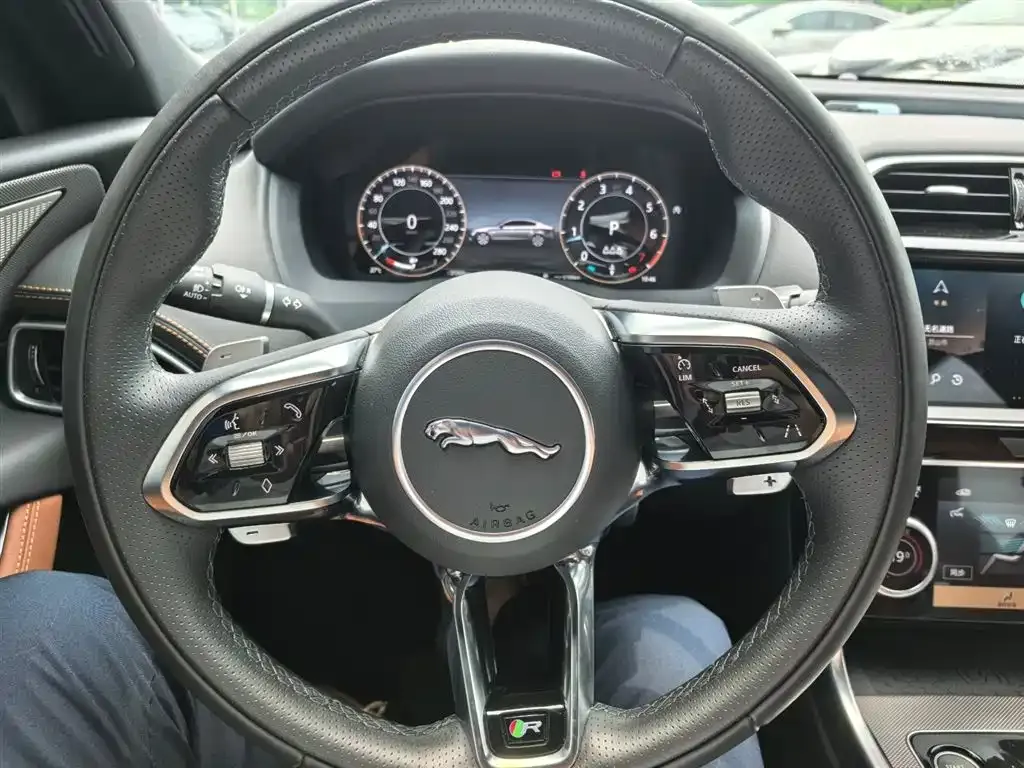 Jaguar XEL 2024 из CN, фото 7