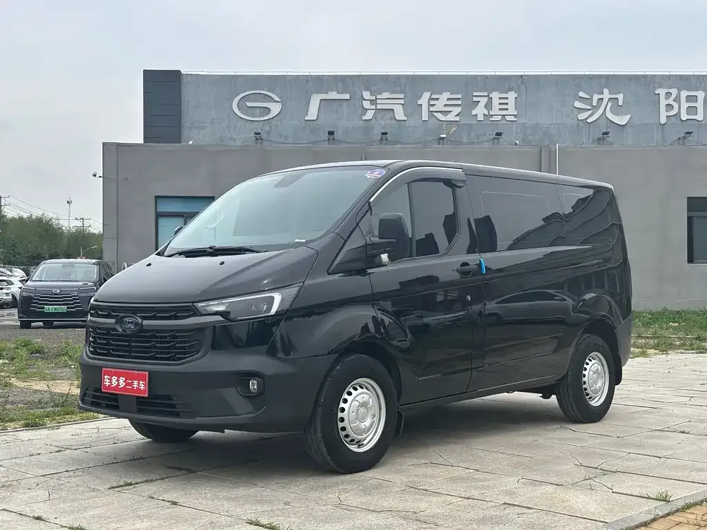Ford Transit 2023 из CN, фото 4