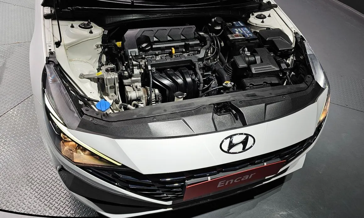 Hyundai AVANTE — фото 5