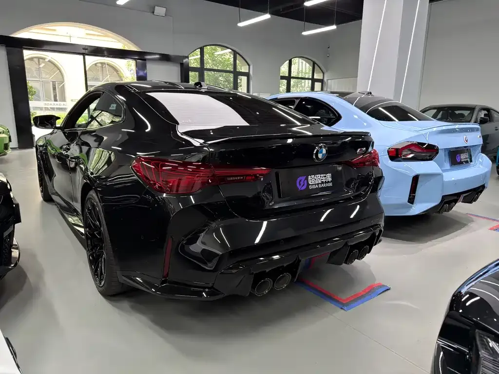BMW M4 — фото 4