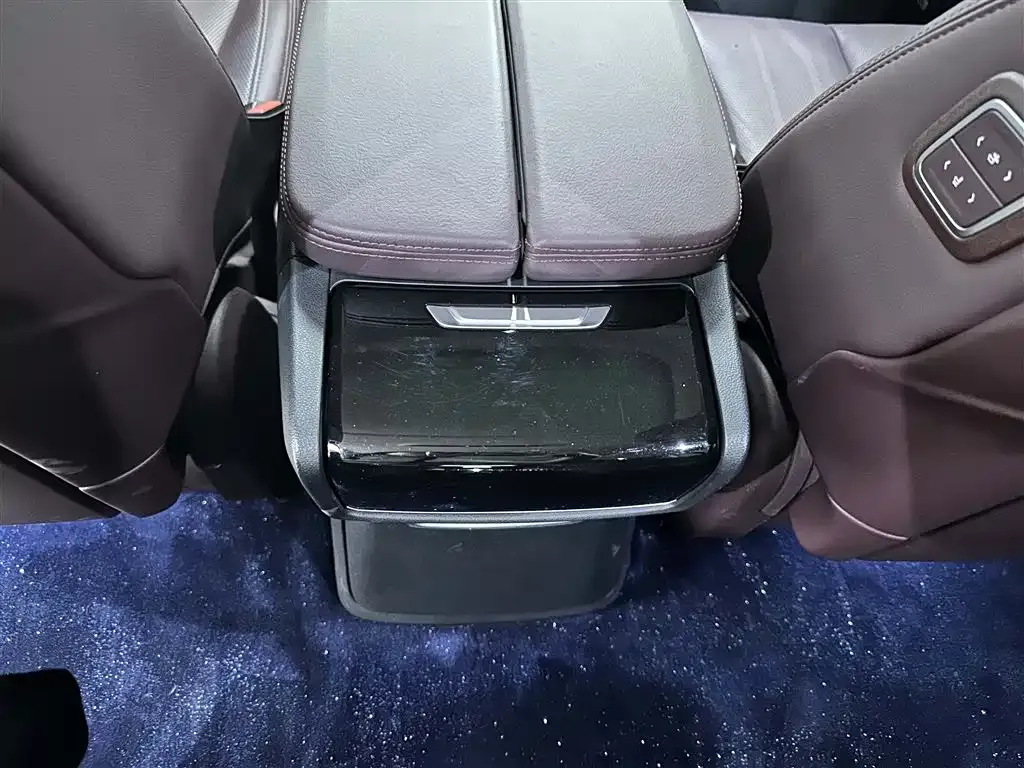 Buick Century 2023 из CN, фото 9