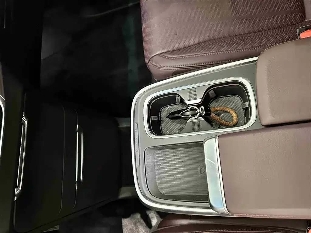 Buick Century 2023 из CN, фото 4