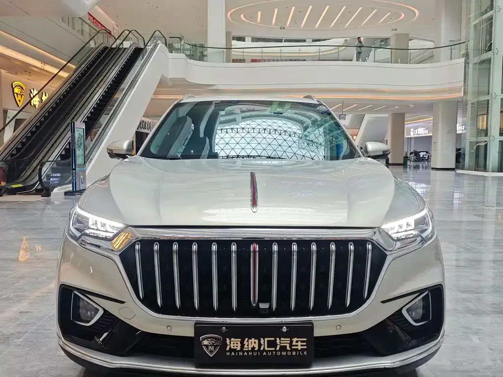 Hongqi HS5 — фото 9