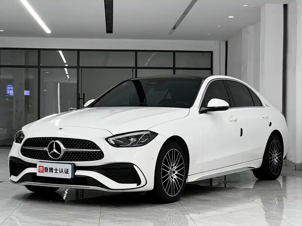Mercedes-Benz C-Class — фото 1