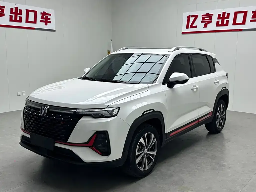 Changan CS35PLUS — фото 1
