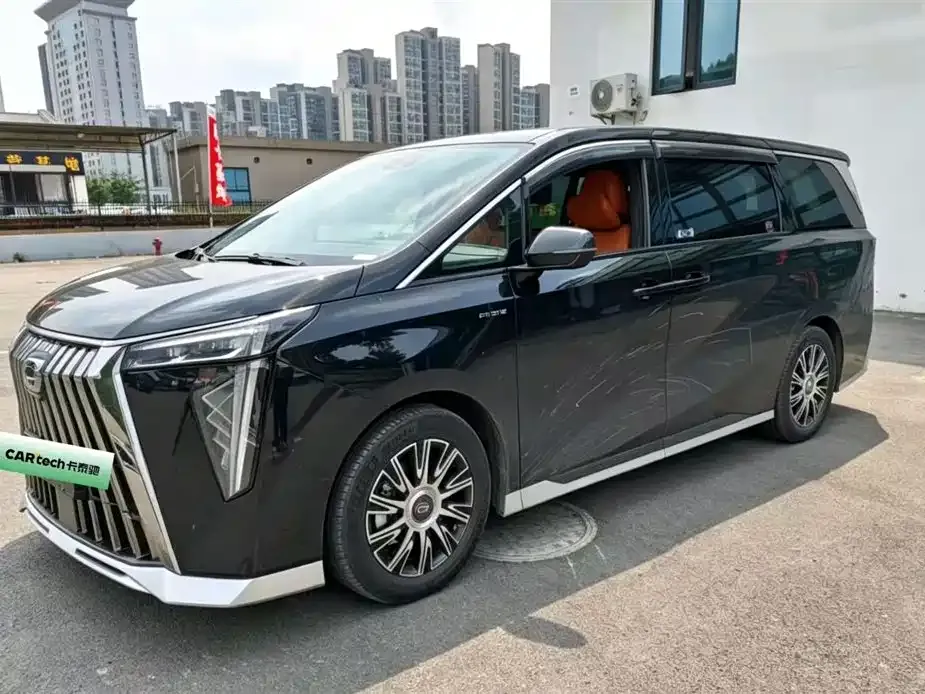 GAC Motor Trumpchi E9 — фото 1