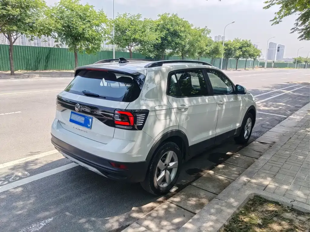 Volkswagen T-Cross — фото 9