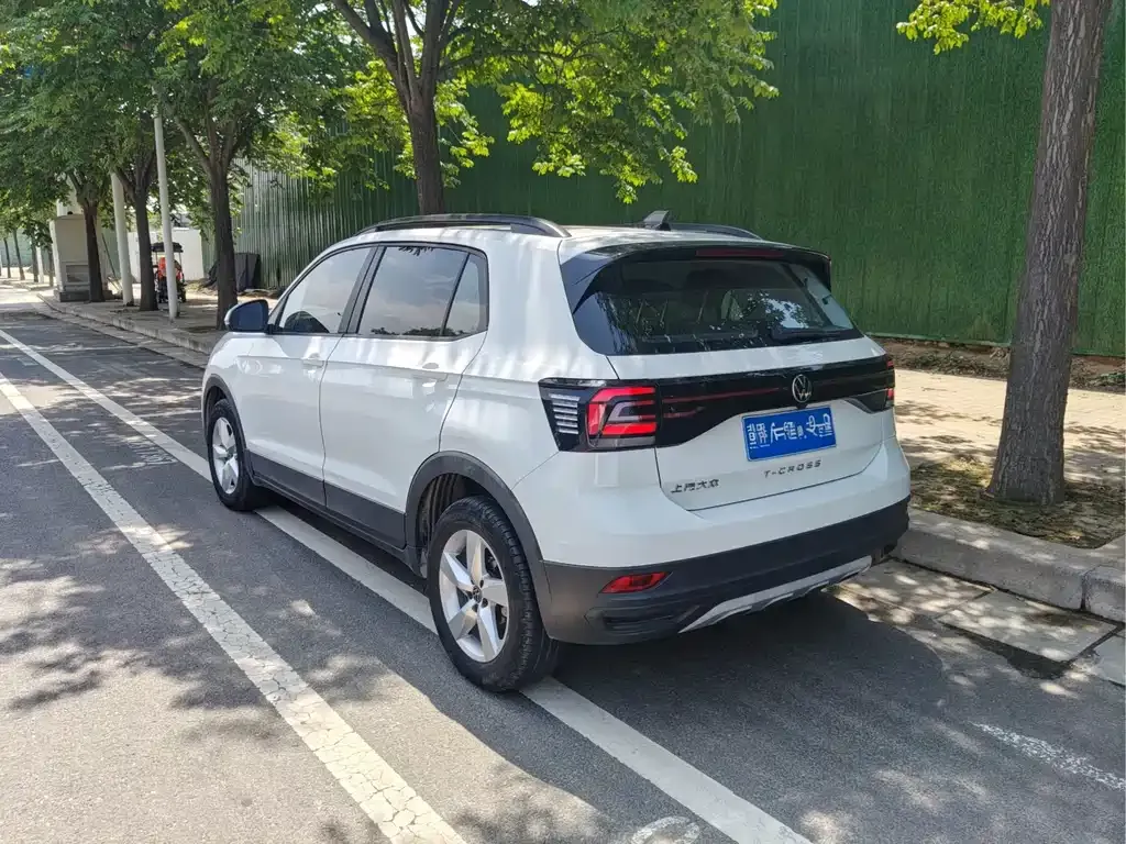 Volkswagen T-Cross — фото 7